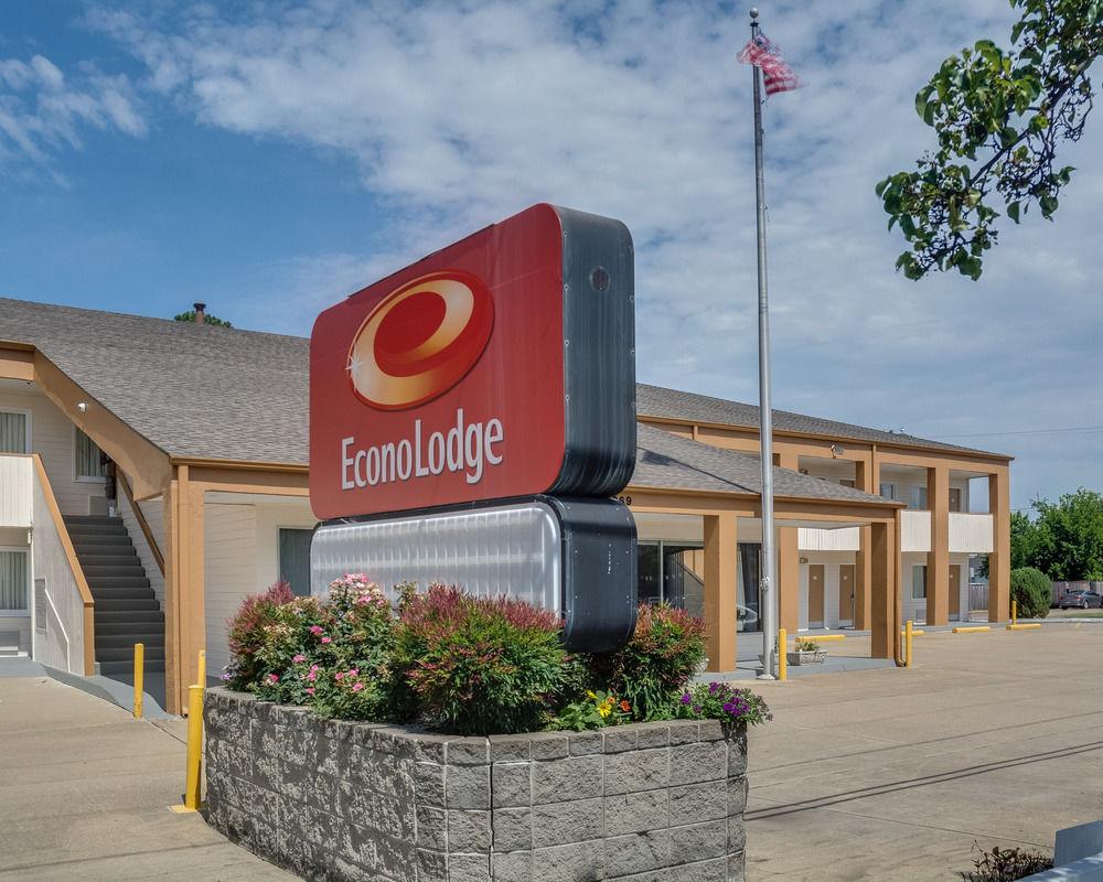 Econo Lodge Little Creek Norfolk Bagian luar foto