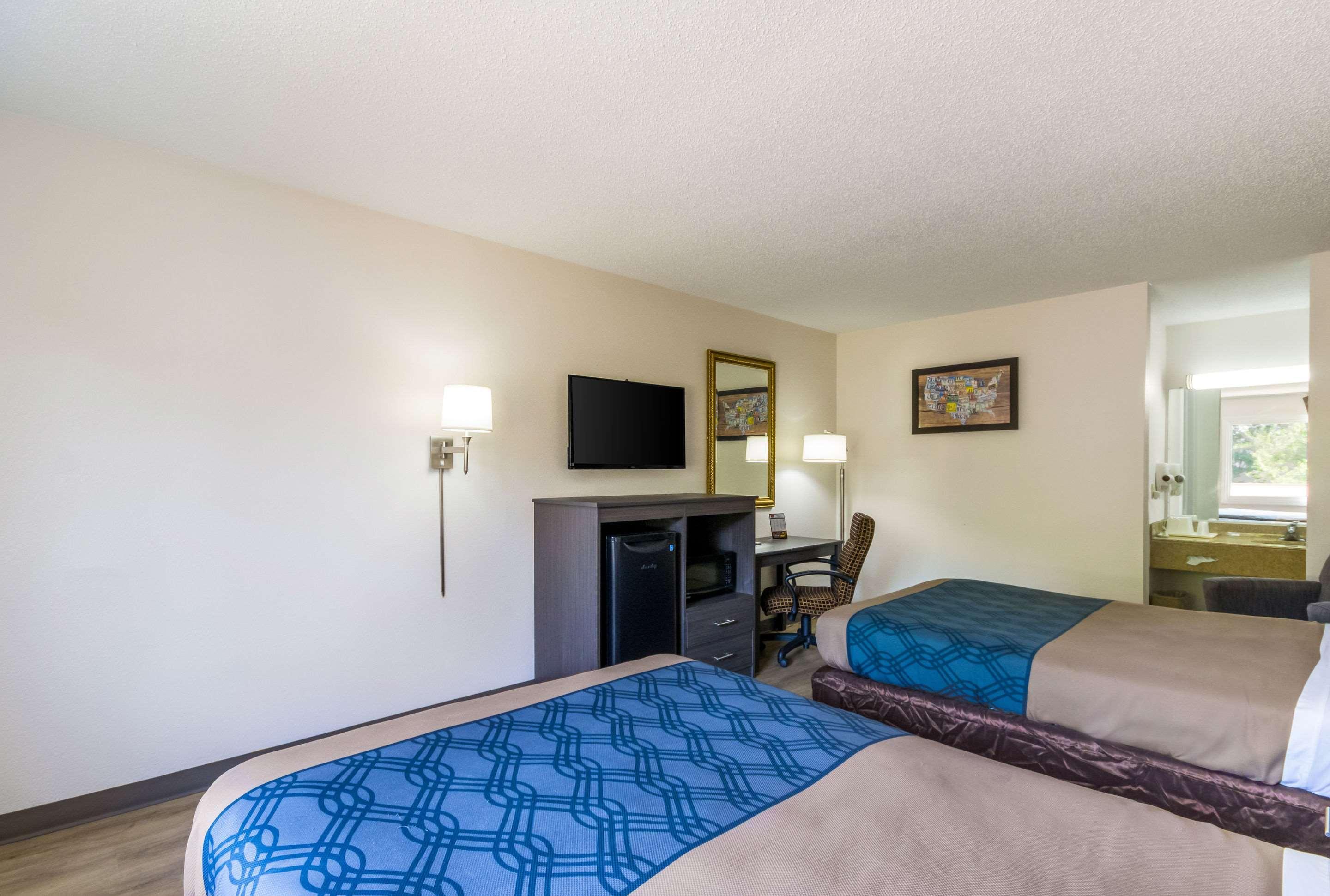 Econo Lodge Little Creek Norfolk Bagian luar foto